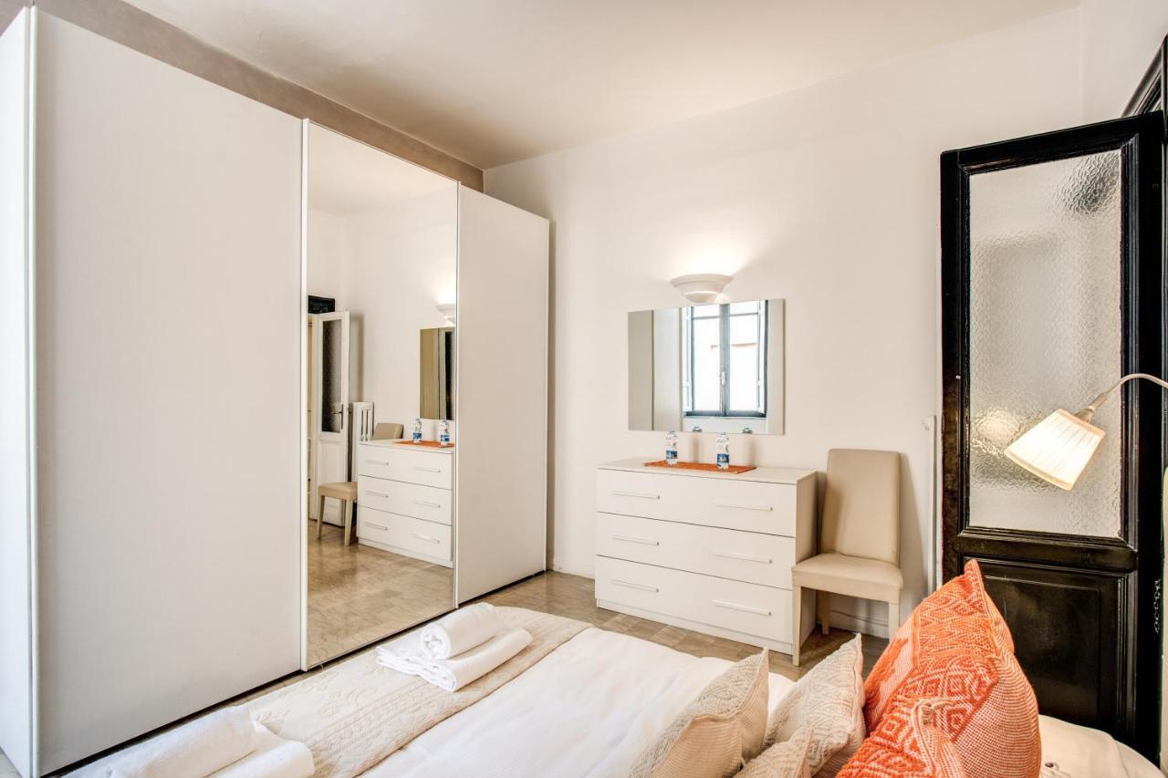 Colonna Suite - Rome Via Del Corso Big Apartment Exterior photo